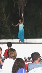 Dancing, free dancing, dancing at the resort, Jamaica, Caribbean, Kind people, Paradise, Island, fun, friends (2)