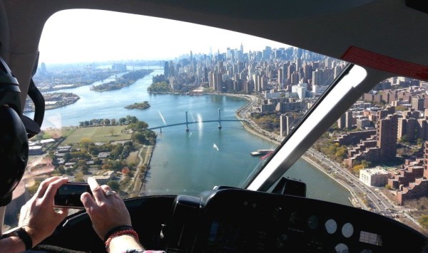 Wings Air Helicopters, foliage tour of New York City, Manhattan, Freedom Tower, Empire State Building, Henry Hudson River, George Washington Bridge  (19)