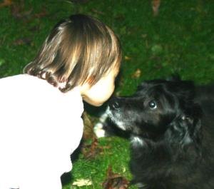 Bianca Tyler  kisses  understanding  animal lover  teach children to love animals (3)